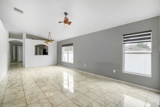 701 PERIWINKLE POINTE PLACE, Seffner, FL 33584