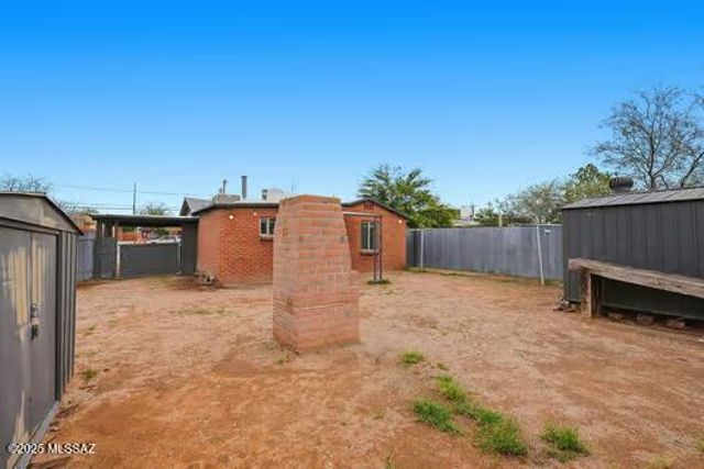 3638 S Liberty Avenue, Tucson, AZ 85713