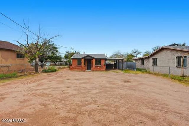 3638 S Liberty Avenue, Tucson, AZ 85713