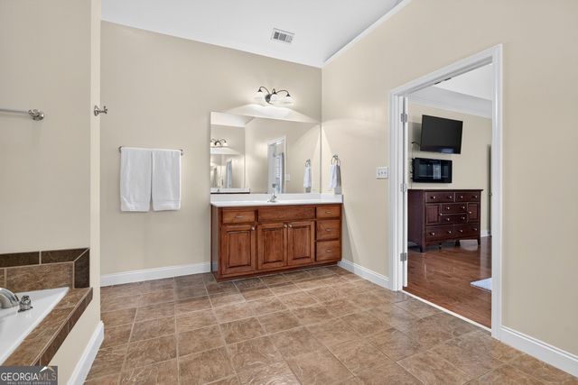 406 Long Shore Way, Newnan, GA 30265