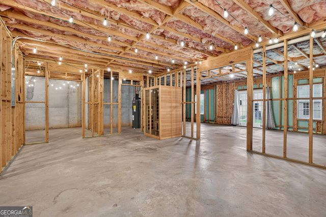 406 Long Shore Way, Newnan, GA 30265
