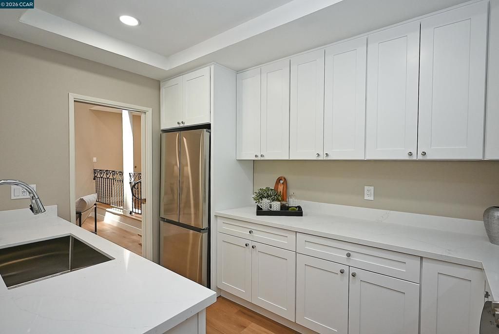 Image 23 of property listing at 110 Alamo Sq, Alamo, CA 94507