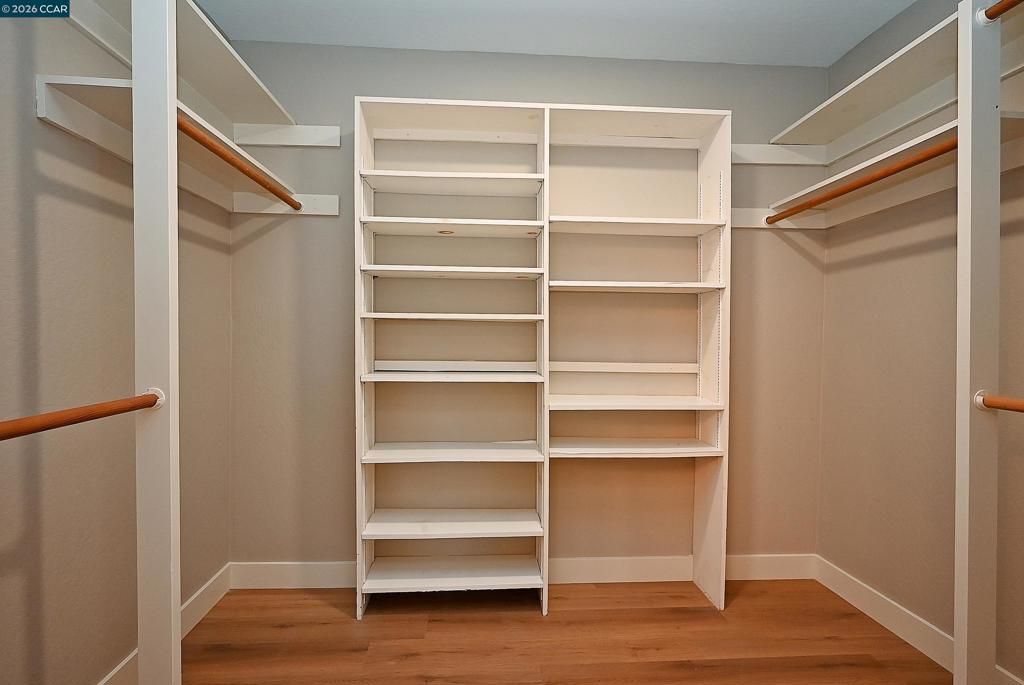 Image 35 of property listing at 110 Alamo Sq, Alamo, CA 94507