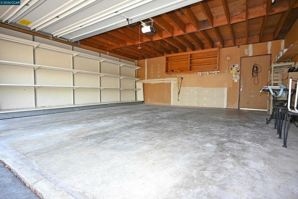 Image 37 of property listing at 110 Alamo Sq, Alamo, CA 94507