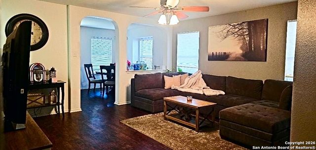 8959 Scarlet Creek, Universal City, TX 78148