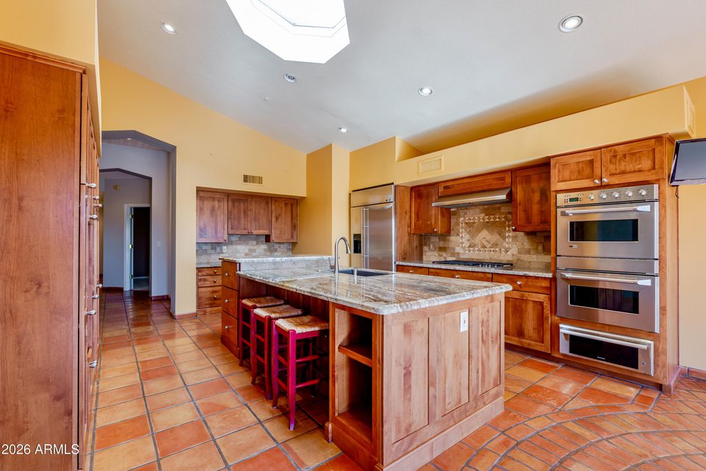 Image 11 of property listing at 19125 E VIA ESQUINA --, Rio Verde, AZ 85263