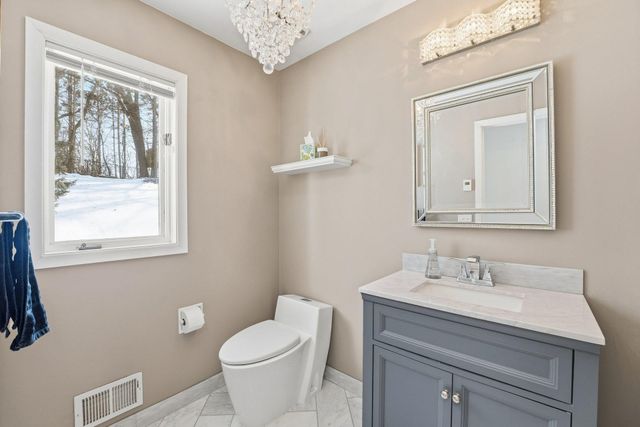 9865 Beard Avenue S, Bloomington, MN 55431