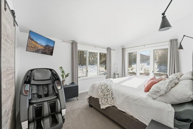 9865 Beard Avenue S, Bloomington, MN 55431