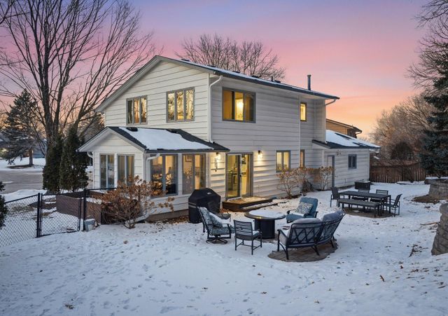 9865 Beard Avenue S, Bloomington, MN 55431