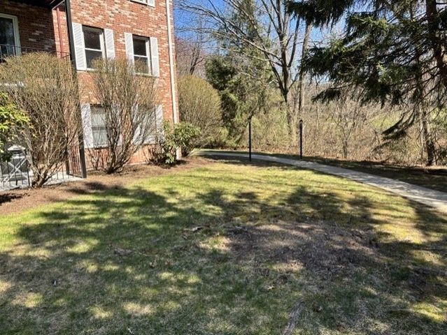 346 Neponset St D, Canton, MA 02021