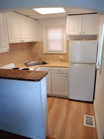 4744 7TH AVENUE N, St Petersburg, FL 33713