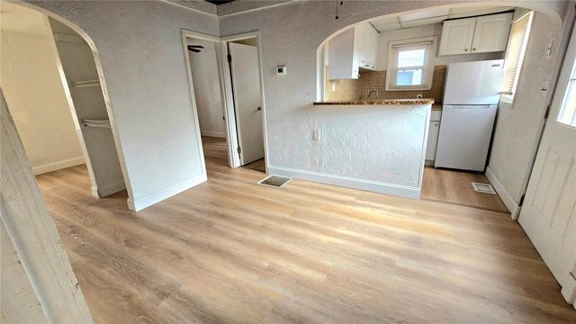 4744 7TH AVENUE N, St Petersburg, FL 33713