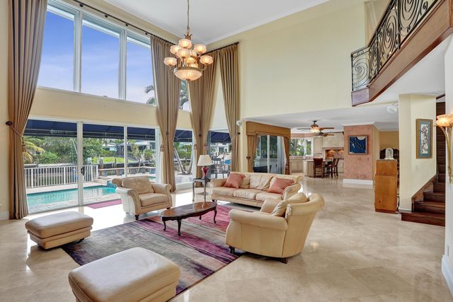2875 NE 25th Court, Fort Lauderdale, FL 33305