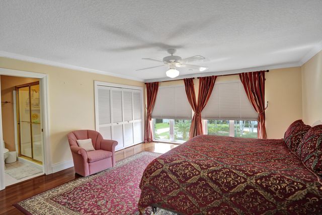 2875 NE 25th Court, Fort Lauderdale, FL 33305