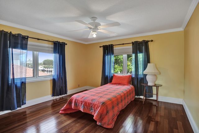 2875 NE 25th Court, Fort Lauderdale, FL 33305