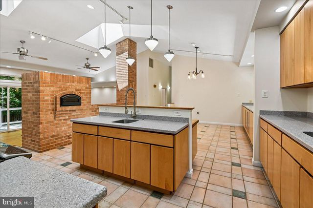 3633 PATUXENT RIVER RD, Davidsonville, MD 21035