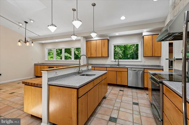 3633 PATUXENT RIVER RD, Davidsonville, MD 21035