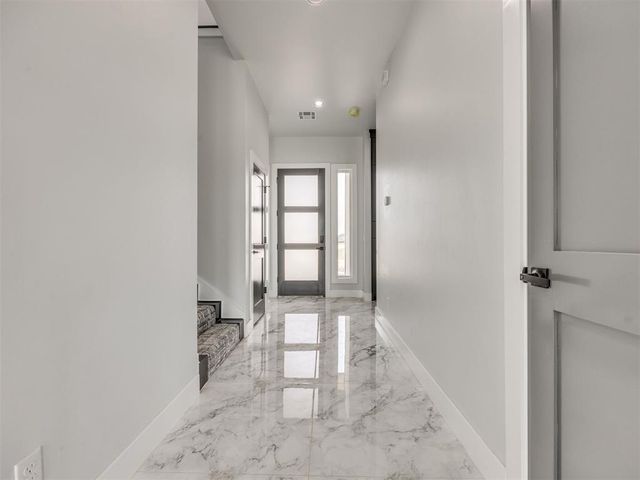 14601 Astor Lane, Yukon, OK 73099