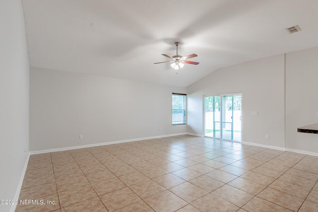 3220 DEER CREEK Drive, Middleburg, FL 32068