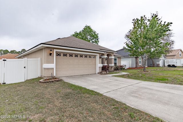 3220 DEER CREEK Drive, Middleburg, FL 32068