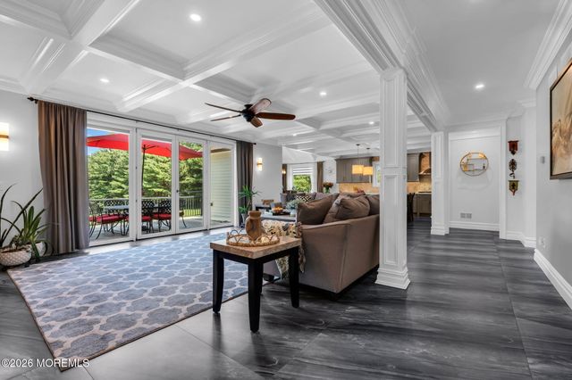 85 Yellow Meetinghouse Road, Cream Ridge, NJ 08514