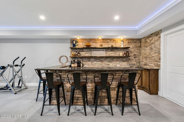 85 Yellow Meetinghouse Road, Cream Ridge, NJ 08514