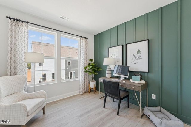 423 Grove Overlook Lane 200, Wake Forest, NC 27587