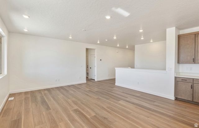 4945 N TOPAZ DRIVE, Eagle Mountain, UT 84005