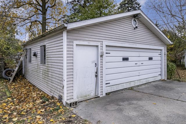 631 Campbell Street, Flint, MI 48507