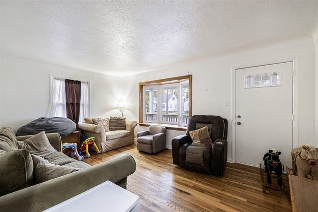 631 Campbell Street, Flint, MI 48507