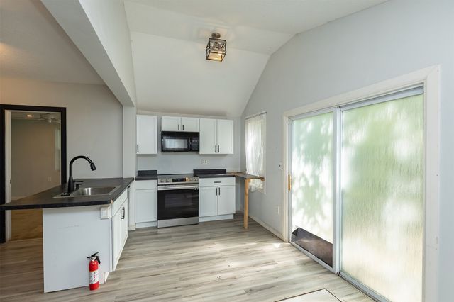 3600 Dubuque Avenue, Des Moines, IA 50317
