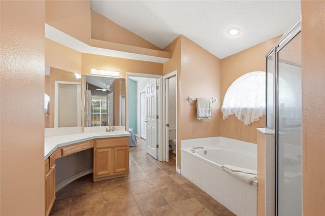 9602 SUNNYOAK DRIVE, Riverview, FL 33569