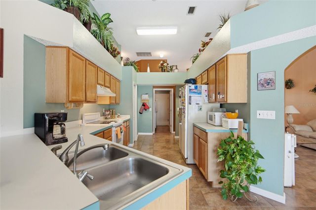 9602 SUNNYOAK DRIVE, Riverview, FL 33569