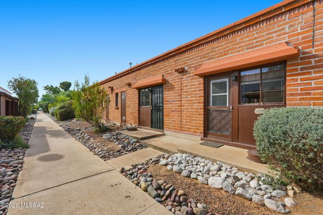 361 S Paseo Pena Apt B, Green Valley, AZ 85614