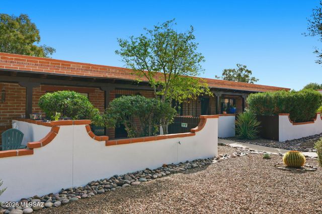 361 S Paseo Pena Apt B, Green Valley, AZ 85614