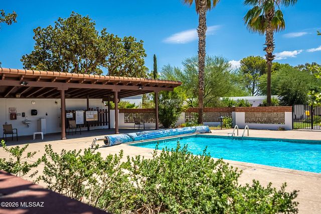 361 S Paseo Pena Apt B, Green Valley, AZ 85614