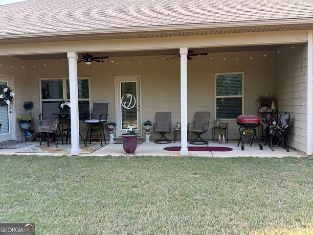 330 Surrey Court, Bremen, GA 30110