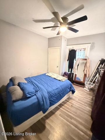 820 S 42nd St, Louisville, KY 40211