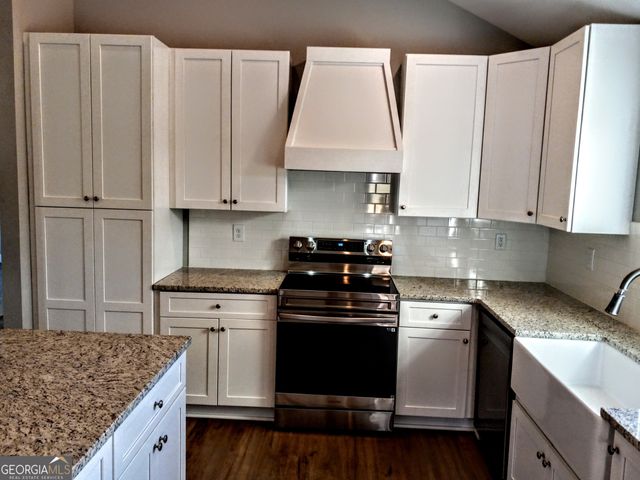 3300 Collard Valley Road, Cedartown, GA 30125