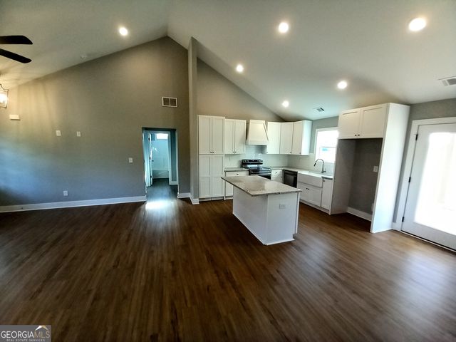 3300 Collard Valley Road, Cedartown, GA 30125