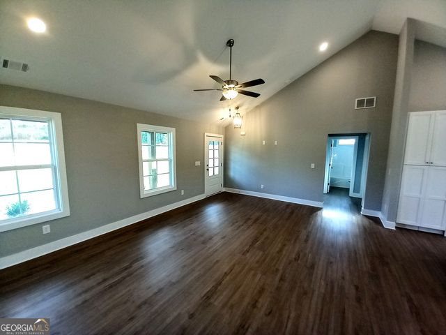 3300 Collard Valley Road, Cedartown, GA 30125