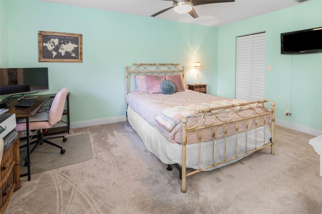 3056 Deer Creek Lake Shore Dr 3056, Deerfield Beach, FL 33442