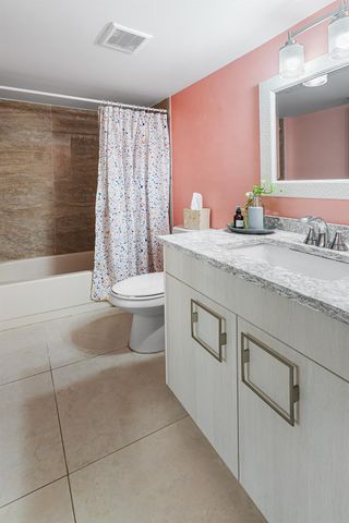 3056 Deer Creek Lake Shore Dr 3056, Deerfield Beach, FL 33442