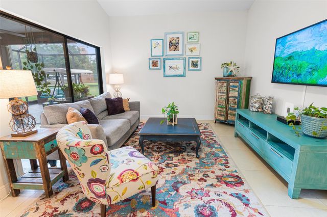 3056 Deer Creek Lake Shore Dr 3056, Deerfield Beach, FL 33442