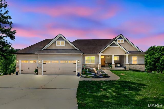 208 Berg Crossing Drive, Augusta, MO 63332