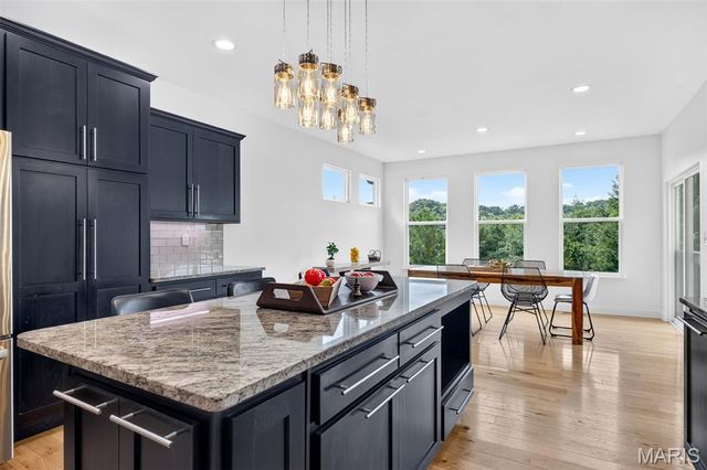 208 Berg Crossing Drive, Augusta, MO 63332