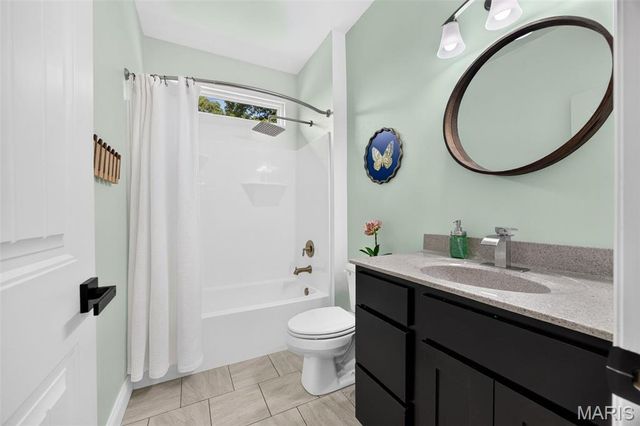 208 Berg Crossing Drive, Augusta, MO 63332