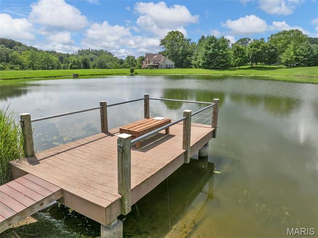 208 Berg Crossing Drive, Augusta, MO 63332