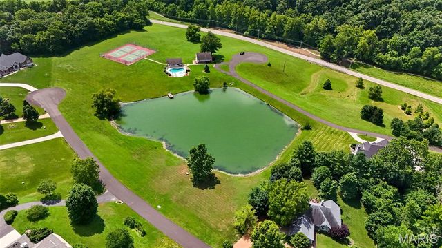 208 Berg Crossing Drive, Augusta, MO 63332