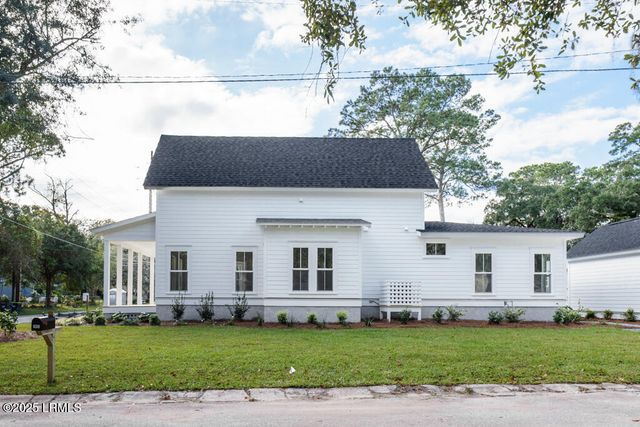 2801 North Street, Beaufort, SC 29902